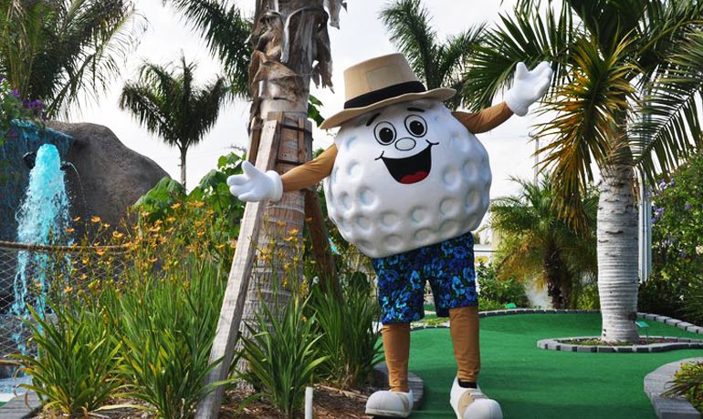 Putt ‘N Around